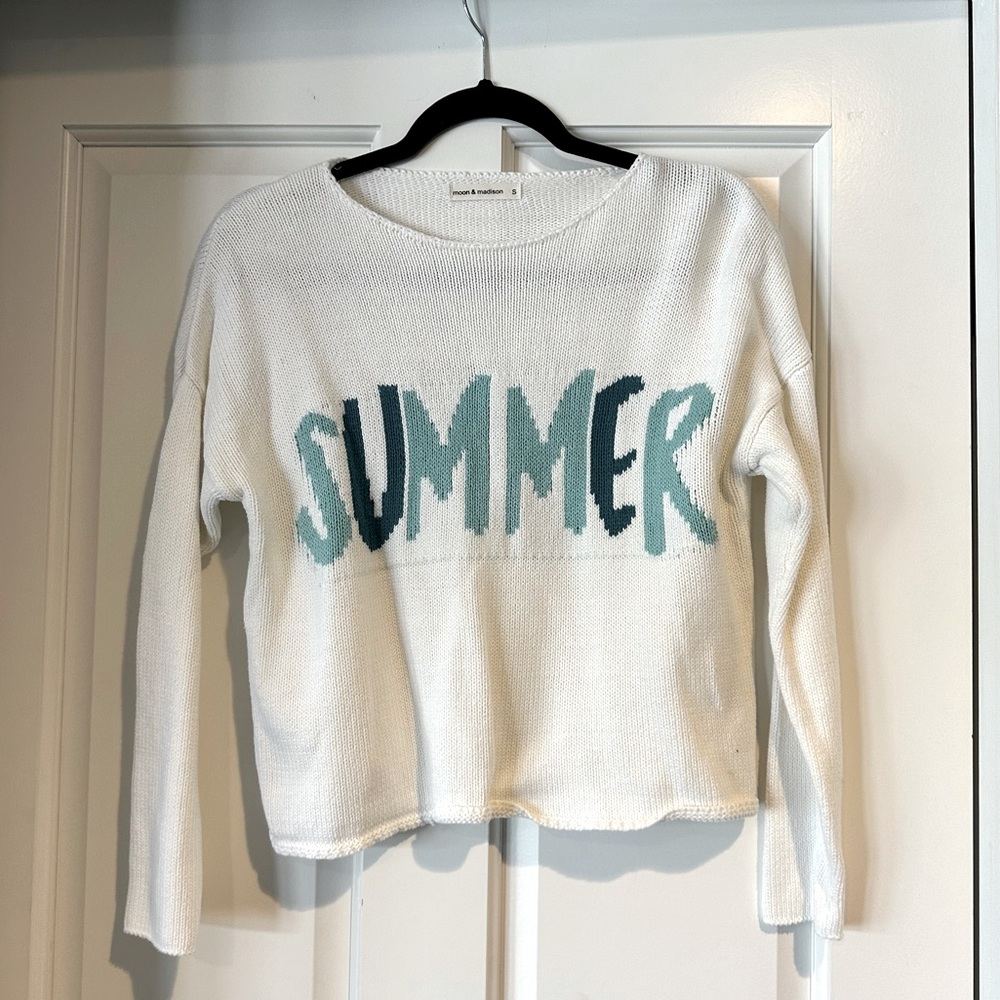 White light summer cropped sweater, EUC